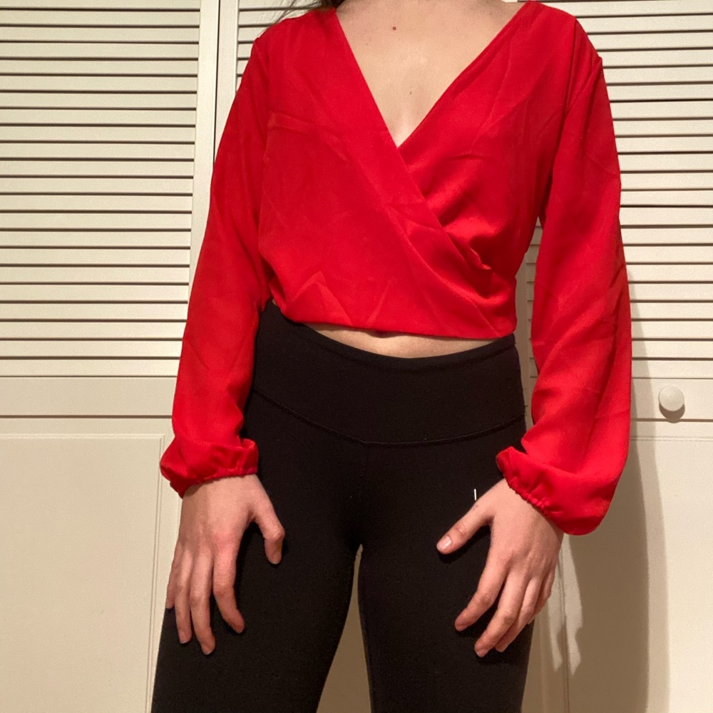 Red Flowy Open Back Shirt - Picture 2 of 2